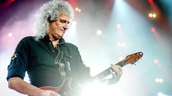Queen, Brian May aiuta un ragazzino a trovare la chitarra smarrita