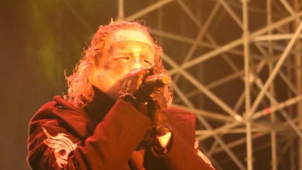 Raising Hell, in un libro le pazze storie delle band metal
