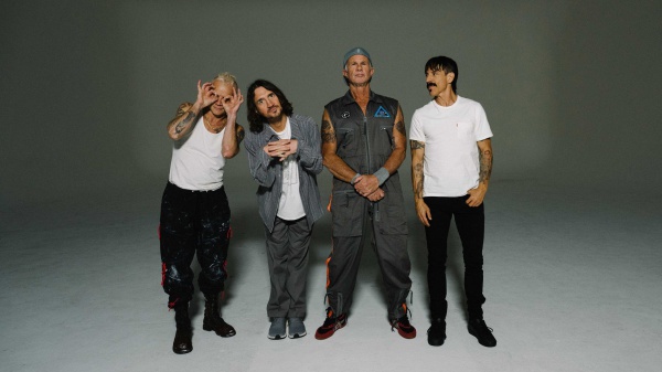 Red Hot  Chili Peppers per piano nel nuovo singolo Not The One