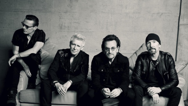 U2, The Edge guida il ritorno delle chitarre