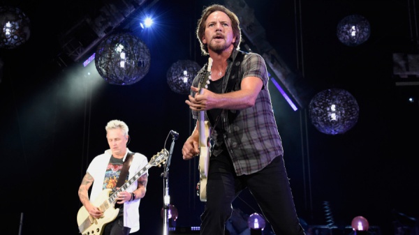 Vuoi salire sul palco dei Pearl Jam?